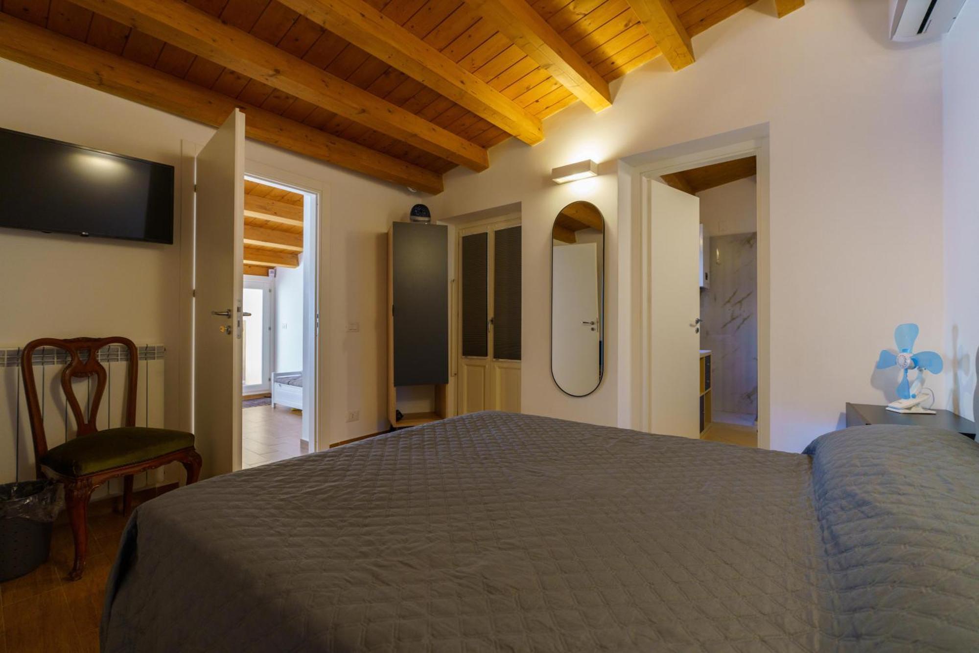 Maquedino Holiday Home & Terrace - Cozy Central Loft Palermo Eksteriør billede