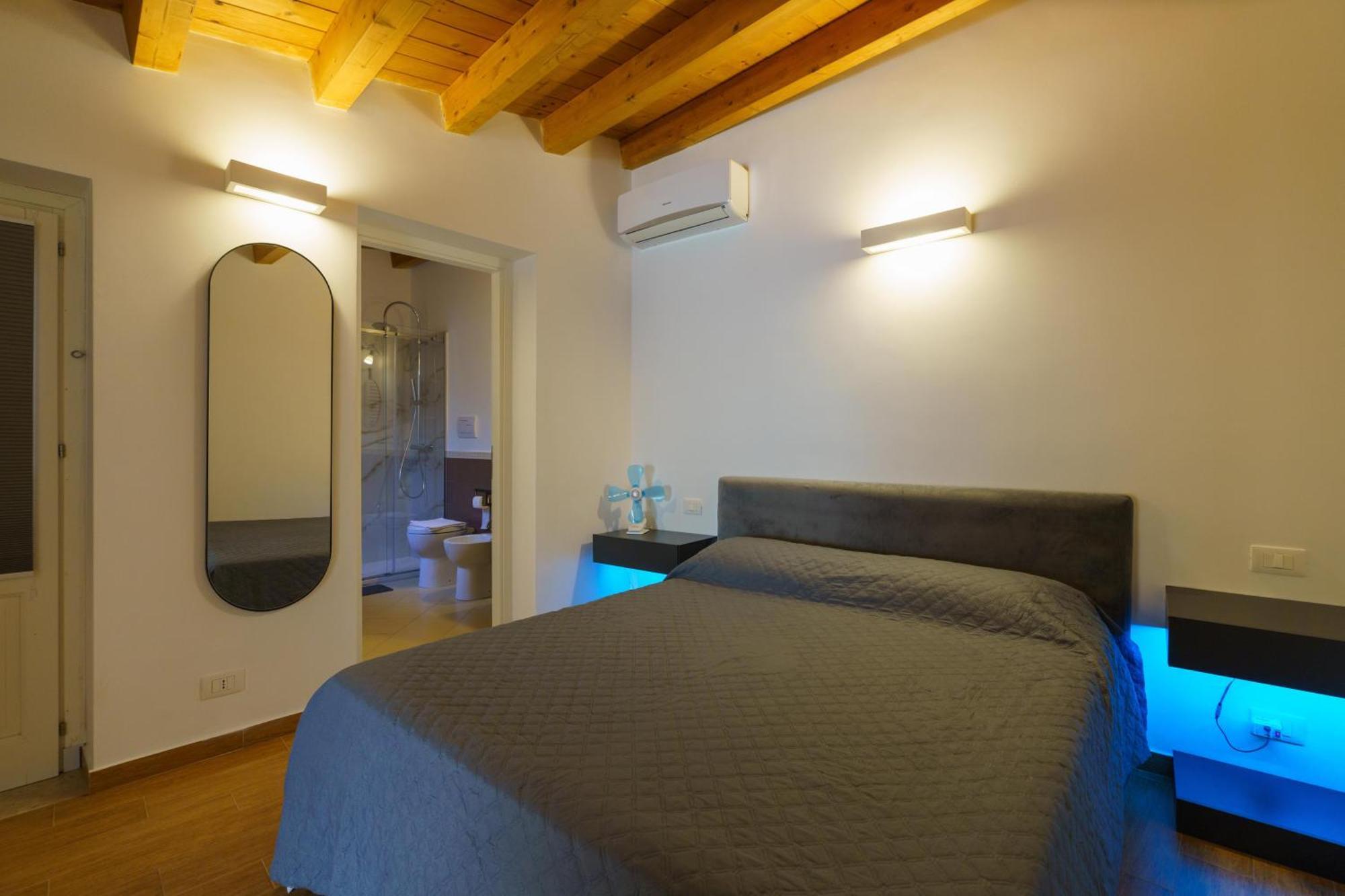 Maquedino Holiday Home & Terrace - Cozy Central Loft Palermo Eksteriør billede