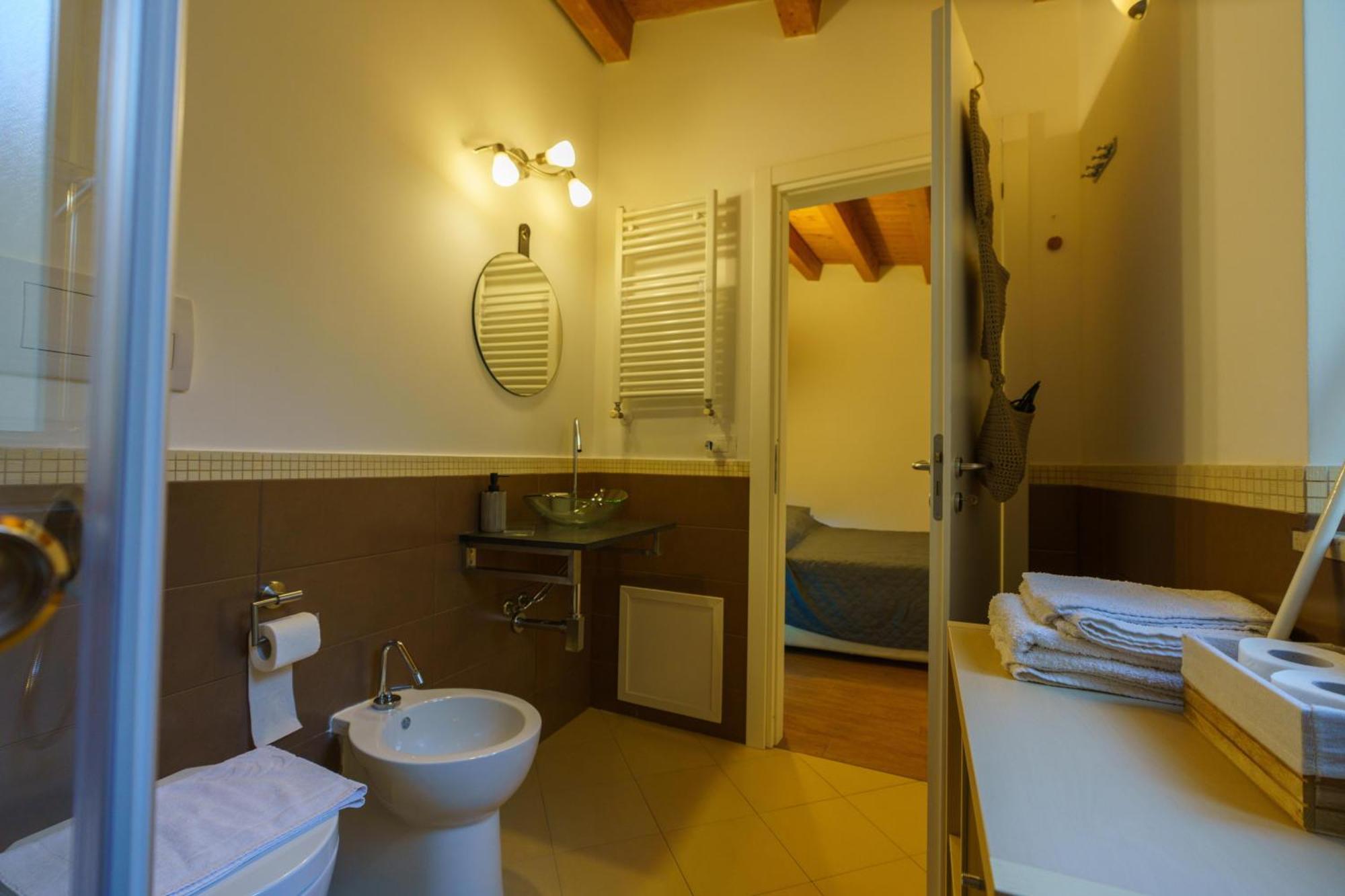 Maquedino Holiday Home & Terrace - Cozy Central Loft Palermo Eksteriør billede